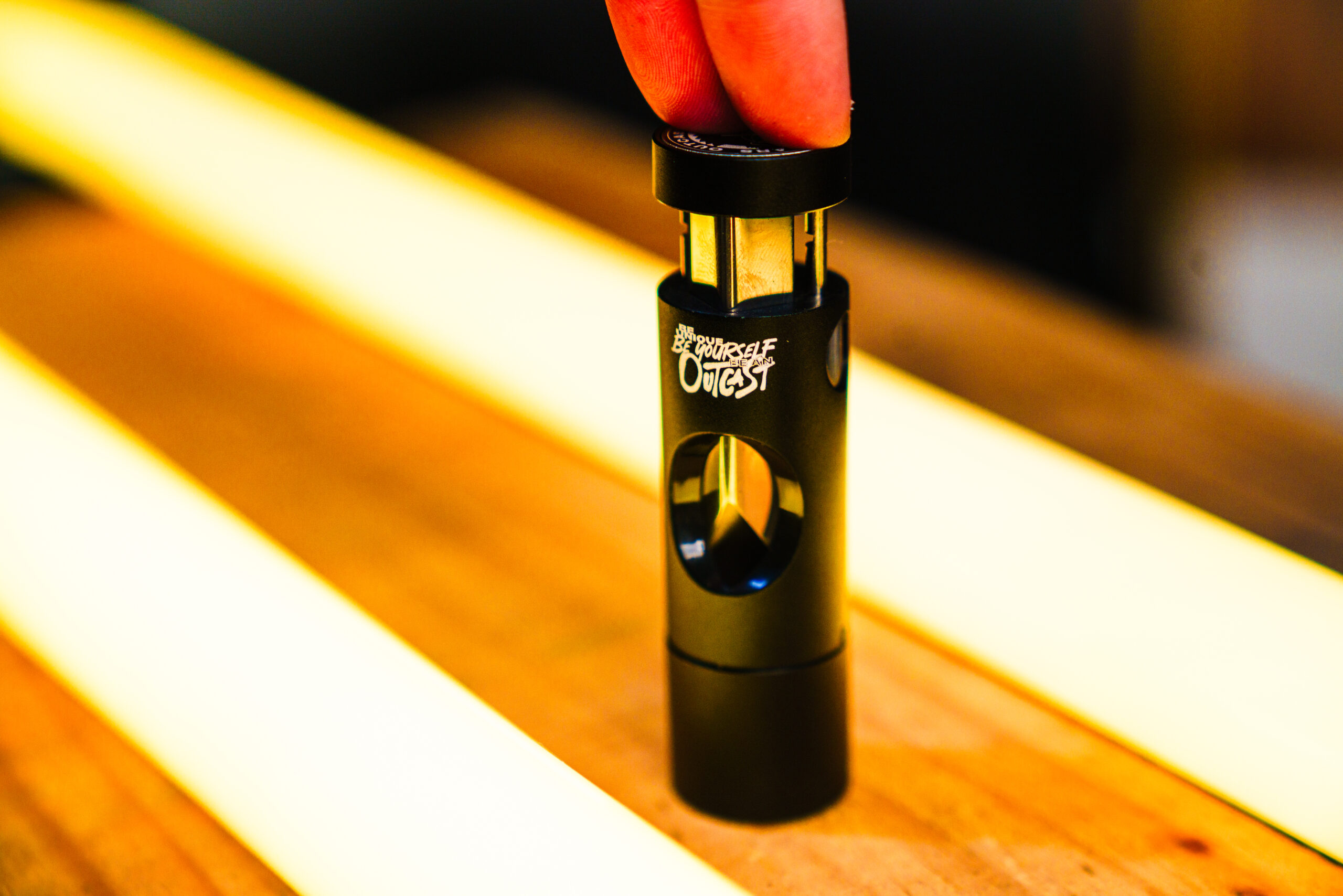 OUTCAST SIGNATURE CIGAR CUTTER & PUNCH – BLACK EDITION - Image 6